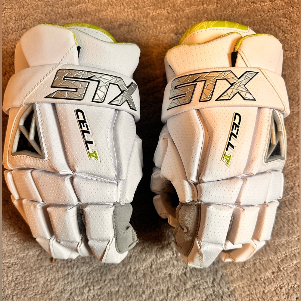 STX Cell V Lacrosse Gloves